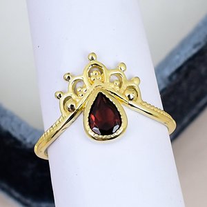 Natural Red <b>Garnet</b> Crown <b>Ring</b> Gold Plated Solid 925 Sterling Silver Vintage <b>Ring</b> Bezel Set Women's Gemstone Engagement <b>Ring</b> - Product Image 3