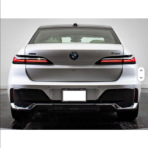 PRIX COMPÉTITIF POUR BMW Série 7 740i xDrive SUV D'OCCASION - Product Image 2