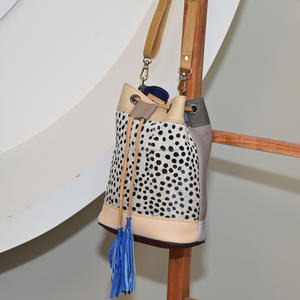 Bolso bandolera de cuero reciclado con estampado de animales hecho a mano para mujer, bolso colorido con cordón de cuero, nueva moda - Product Image 4