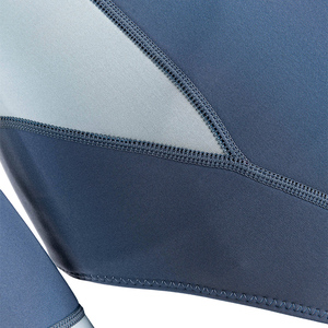 Combinaison de plongée une pièce pour femme en polyamide, col montant, blocs de couleur, fermeture éclair frontale, manches longues, respirante, séchage rapide, écologique, taille ajustée - Product Image 5