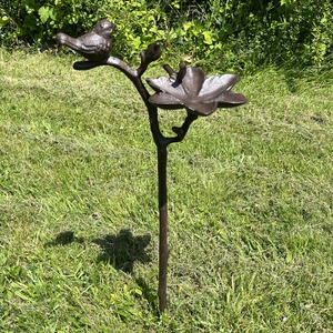 Mangeoire à oiseaux suspendue en métal, décoration décorative pour jardin, extérieur, maison, patio - Product Image 6