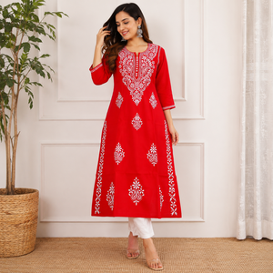 Kurti indien tendance en georgette Chikankari – Robe longue ethnique rouge à motifs paisley et broderies florales pour femmes - Product Image 1