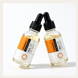 ขวดเซรั่ม 30 มล. ผลิตภัณฑ์บำรุงผิวเกาหลี Olnijeu Cica Stem Cell Vitamin C Ampoule 30 มล. ผลิตในเกาหลี สำหรับทุกเพศ - Product Image 2