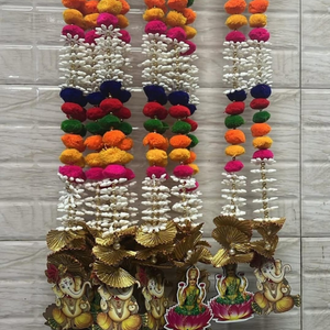 ประตูประดับตกแต่งสไตล์อินเดียพร้อมเครื่องรางพระกฤษณมณีและพระลักษมีสำหรับตกแต่งในเทศกาลดีวาลี - Product Image 4