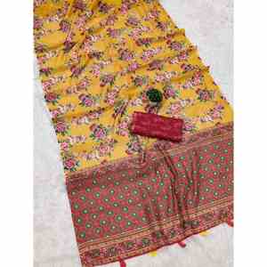SAREE DE LINO DE DISEÑO CON ESTAMPADO DIGITAL Y BLUSA SIN COSTURAS, AMARILLO - Product Image 1