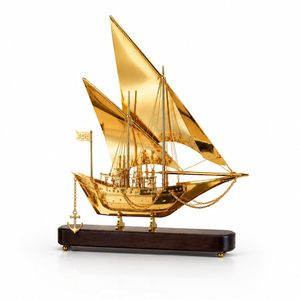 เรือใบทองเหลืองประดับตกแต่งพร้อมฐานไม้ |   โมเดลเรือประมงทำมือสำหรับตกแต่งโต๊ะทำงานที่บ้านและเป็นของขวัญ - Product Image 1