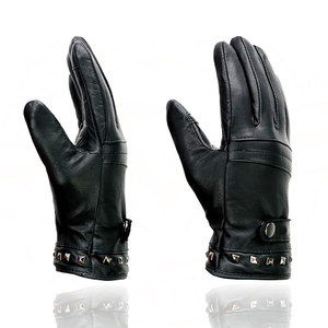 Samroz Sports Women's Black Lightweight Leather <b>Gloves</b> - Product Image 4