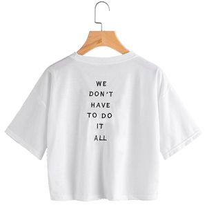 Camiseta Corta Blanca para Mujer, Manga Corta, Cuello Redondo, Corte Regular, Estampado de Letras, Estilo Vintage, Talla Grande, Informal, 100% Algodón Jersey - Product Image 1