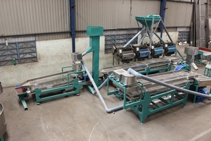 Wholesale Price Efficient Cashew <b>Nut</b> Shelling <b>Machine</b> High Quality for <b>Nut</b> <b>Processing</b> Made in Vietnam - Product Image 5