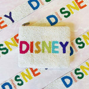 Pochette à fermeture éclair perlée faite à la main, porte-monnaie carré avec bandoulière à lettres Disney arc-en-ciel - Product Image 1