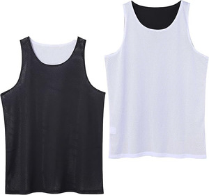 Maillot d'entraînement réversible en maille respirante personnalisé 100 % coton écologique unisexe pour le football - Product Image 1