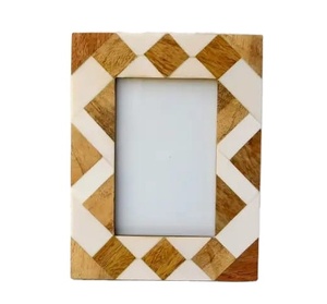 Marco de fotos de madera y vidrio de diseño personalizado producto de incrustaciones de hueso colorido decorativo para el hogar económico - Product Image 3
