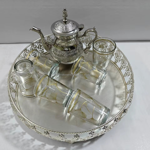 Juego de té marroquí en caja de regalo, 6 vasos, una bandeja y una tetera. - Product Image 1