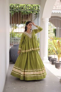 TENNECY Lehenga Choli traditionnel extensible et infroissable pour femme avec Kurti long brodé pour mariage et Diwali - Product Image 3