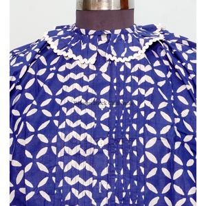 Túnica Moderna con Estampado Floral, 100% Algodón Lavable, Estilo Casual Femenino, Cuello Mandarín con Volantes, Manga Media, Mini - Product Image 3