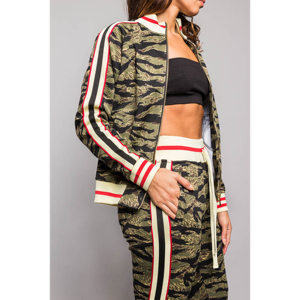 Ensemble de survêtement décontracté d'hiver pour femmes, grande taille, coupe ajustée, pour la course, la gym et l'entraînement, imprimé personnalisé sur le devant, vente en gros - Product Image 5