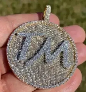 จี้เพชรโมอิสซาไนต์ทรงกลม 3.50 กะรัต ตัวอักษรแบบกำหนดเอง ชุบทองคำขาว 14K - Product Image 6