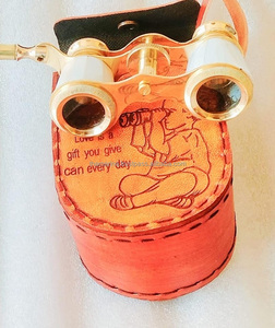 Binocular de cristal de ópera de nácar de latón marino hecho a mano con caja de cuero grabada decorativa para regalo para seres queridos. - Product Image 4