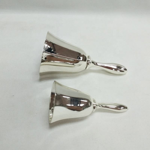 Campana de Metal Plateada, Adorno Colgante, Campana de Cuerno Pulida, Adorno Navideño - Product Image 2