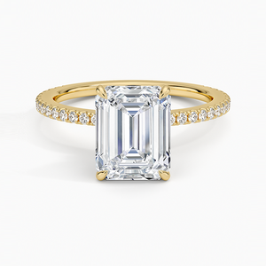 Anillo de Compromiso Solitario con Moissanita de Corte Esmeralda de 2 Quilates y Halo Oculto - Product Image 1