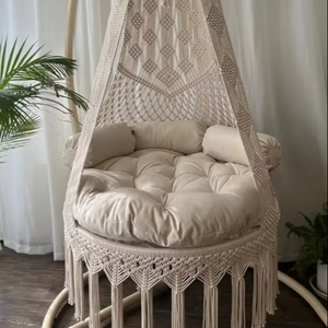 Silla Colgante de Macramé Hecha a Mano, Silla Colgante Estilo Boho para Sala de Estar, Dormitorio e Interiores de Hogar Elegantes - Product Image 1