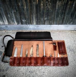 กระเป๋าใส่มีดเชฟหนังแท้แบบสั่งทำพิเศษ ทนทาน ดีไซน์ใหม่ OEM หนังแท้สำหรับใส่มีดทำครัว รุ่น LKR-0394 - Product Image 1