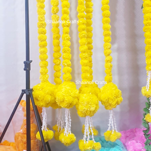 พวงมาลัยประดิษฐ์ดีไซน์ทันสมัยพร้อมสายดอกไม้สีแดงและสีมะม่วงสำหรับงานแต่งงานแบบอินเดียและเทศกาลสำคัญต่างๆ - Product Image 5