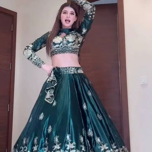 Lehenga choli โดย boutiq Jimi Choo ด้ายทำงานปาร์ตี้สวมใส่ไมโครสูงถึง44เมตรด้านในแห้งเร็วทุกฤดูกาล - Product Image 1