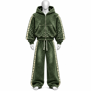 Ensemble de survêtement streetwear surdimensionné avec broderie de logo personnalisé et impression de strass, 100% coton, écologique et respirant - Product Image 4