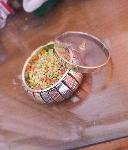 Nautical Wheel Design Brass <b>Ashtray</b> with Custom Fingerprint Metal Lid for Home Restaurant Bar Office - Product Image 3