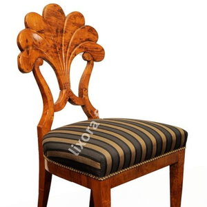 Silla de Comedor de Madera de Burl Hecha a Mano de Lujo con Respaldo Ornamentado Tallado y Asiento Tapizado en Tela a Rayas - Product Image 2