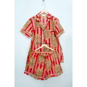 Pijamas Modernos de Algodón con Encaje para Mujer, Manga Corta, Cuello en V, Estampado Floral, Transpirables, Lavables, Corte en A, Sexys, para Club Nocturno, con Cordón - Product Image 6