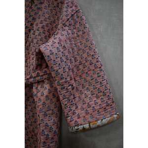 Bata de Baño Étnica Boho para Mujer, Hecha a Mano, de Algodón Kantha Acolchado con Estampado Floral, Cuello en V, Cierre con Cinturón, Reversible, Manga Larga - Product Image 3