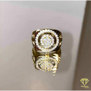 Anillo Cuadrado de Plata 925 con Diamante Cultivado en Laboratorio de Primera Calidad, Diseño con Piedra Redonda, Joyería de Alta Gama para Importadores Mayoristas - Product Image 3