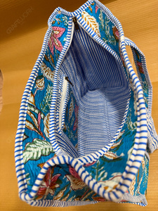 Handcrafted Quilted Blue Floral Tote <b>Bag</b> Printed Fabric Shoulder Handbag <b>Lightweight</b> Everyday Carry Designer Shopping <b>Bag</b> - Product Image 5