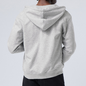Sudadera con Capucha Gris para Hombre, Corte Regular, 100% Algodón Felpa, Diseño Casual con Bolsillo Frontal Bordado, Ropa de Invierno - Product Image 3