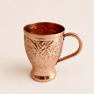 Mug à Moscow Mule en cuivre pur fait main avec motif floral vintage en relief, tasse à bière pour cadeaux et usage en bar - Product Image 5