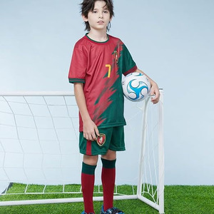 Tenue de football pour enfants, ensemble de football pour jeunes, 100% polyester, imprimé par transfert thermique, respirant, sport et fitness - Product Image 2