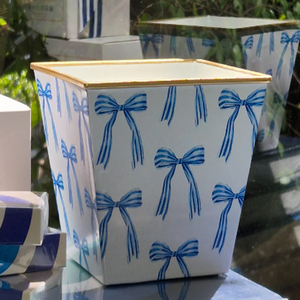 Grand pot à bougie en verre ambré avec motif citron et design géométrique bleu - Product Image 4