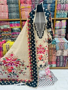 Costume Salwar Kameez traditionnel ethnique pour femmes, longueur genou, toutes saisons, matériaux recyclés, évacuation de l'humidité, protection solaire - Product Image 3