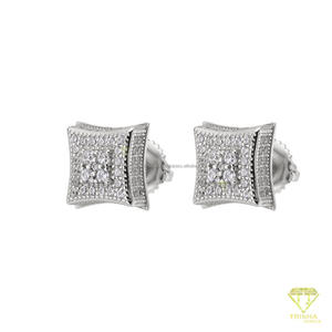 Boucles d'oreilles clous de luxe en moissanite et diamant, plaqué or sur argent sterling 925, style Iced Out - Product Image 3