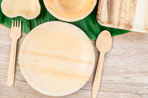 Vaisselle en feuilles de palmier naturelles du Vietnam, assiettes et bols jetables, solution durable pour la restauration, approvisionnement en gros - Product Image 3