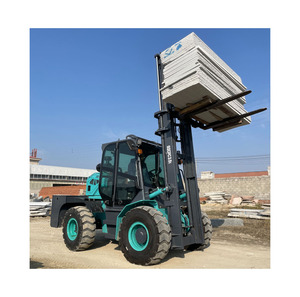 Montacargas Multiusos para Almacenamiento en Fábricas y Manejo de Carga Comercial - Product Image 1