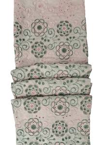 Tissu en coton brodé ajouré floral vert menthe et rose poudré, motif médaillon, broderie intégrale, le plus vendu - Product Image 3