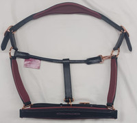 Harnais en cuir de cheval anglais de qualité élégante avec finitions en or rose, têtière et muserolle rembourrées et colorées, vente en gros