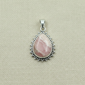Pendentif en rhodochrosite naturelle, argent sterling 925, forme goutte d'eau, fait main, style vintage bohème, bijou en cristal de guérison, cadeau pour elle - Product Image 6