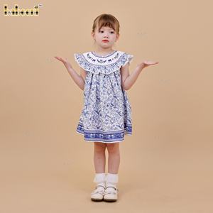 ชุดเดรสเด็กผู้หญิง DR4521 Autumn ODM ลายบลูวิลโลว์การ์เดน ผลิตจากผ้าฝ้าย 100% เป็นมิตรต่อสิ่งแวดล้อม แบบไม่มีแขน จากแบรนด์ Babeeni - Product Image 4