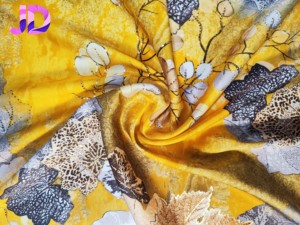 100% Полиэстеровая тканая ткань с цветочным принтом - Product Image 2