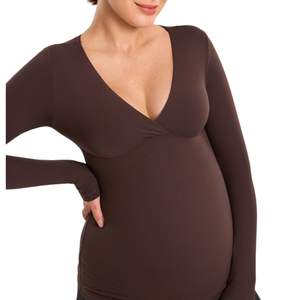 Custom Wholesale Womens Maternity Tank Top Lightweight Quick Dry Sleeveless Singlet for Pregnancy Daily Wear - Product Image 3