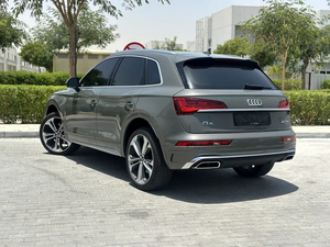 รถใหม่เอี่ยมปี 2024 ออดี้ Q5 45 TFSI S-LINE QUATTRO วิ่ง 8,700 กม. 299 แรงม้า 5 ที่นั่ง 4 สูบ เกียร์อัตโนมัติ - Product Image 2